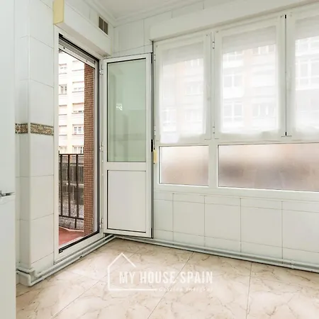 Myhousespain - Piso Nuevo En El Centro De * Gijón