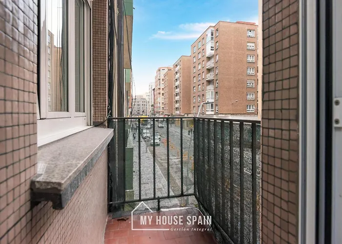 Myhousespain - Piso Nuevo En El Centro De דירה